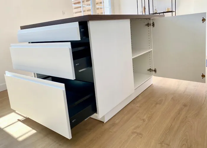 Spacious 2 Luxury Renovated Terrace Garage-madeleine Appartement Angers